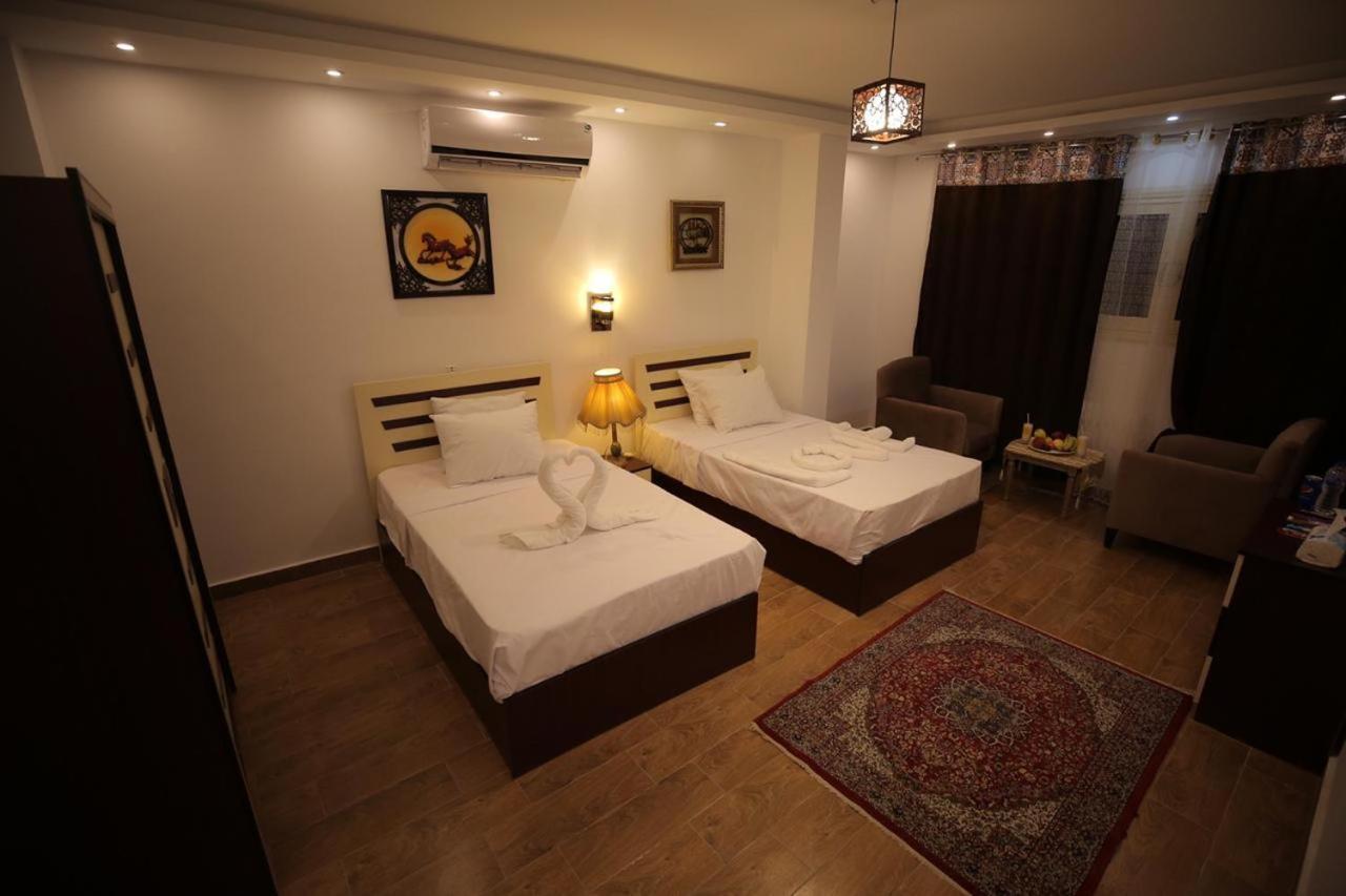 Guest house Hussien Lotus Pyramids View