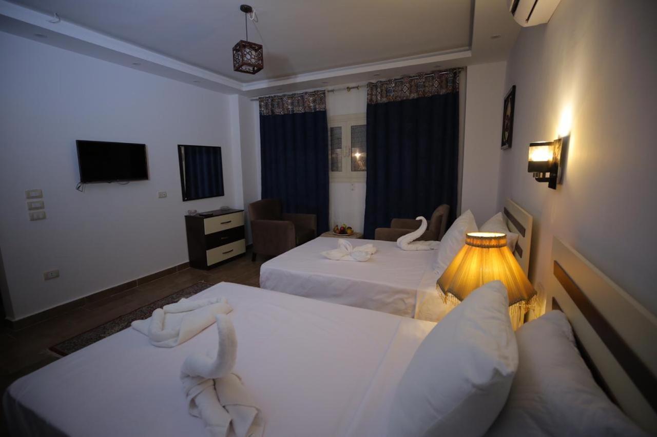 Hussien Lotus Pyramids View Guest house 3*